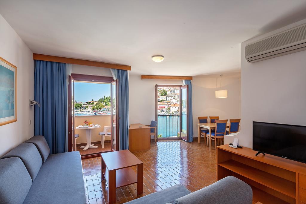 Maistra Select Riva Apartments Vrsar Exteriér fotografie